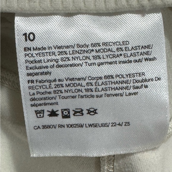 Lululemon Ribbed Softstreme Zip-Leg High-Rise Pant Size 10 - Picture 6 of 6